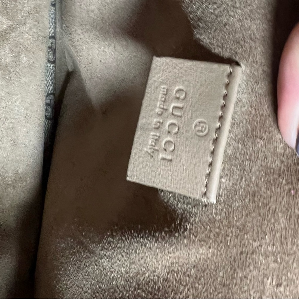 Gucci Beige and Brown Shoulder Bag - Picture 8 of 11